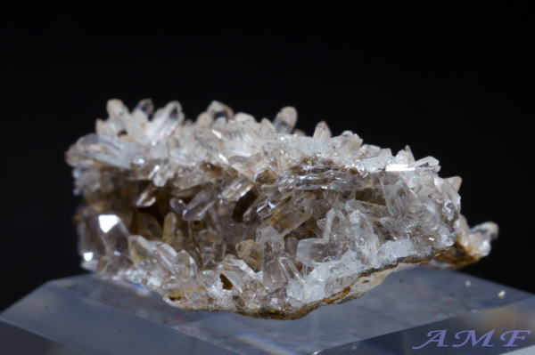 引田鉱山産水晶 (日本式双晶)16