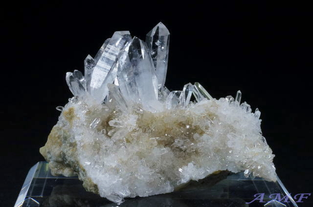 福島県蛍鉱山産水晶群晶