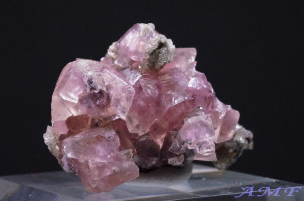 ツメブ鉱山産ピンクスミソナイトの綺麗な標本22