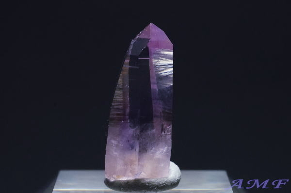 宮城県白石市雨塚山産紫水晶の綺麗な標本4