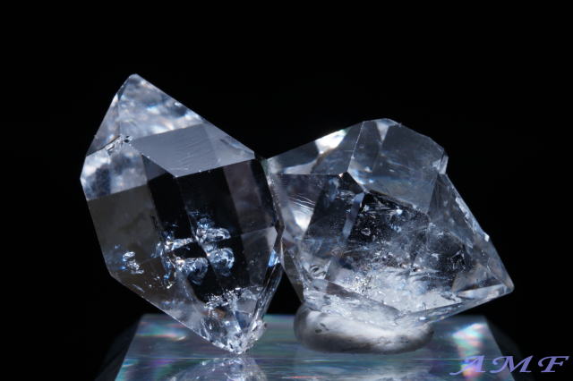 アメリカ・ニューヨーク州産ハーキマーダイヤモンドの綺麗な標本111