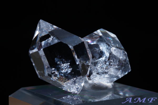 アメリカ・ニューヨーク州産ハーキマーダイヤモンドの綺麗な標本112