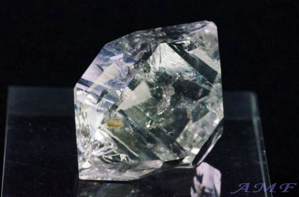 綺麗なニューヨーク州産水入りハーキマーダイヤモンド22