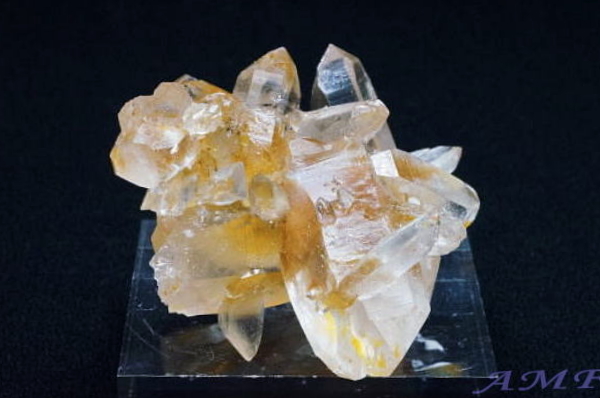 綺麗なワシントン州産水晶クラスターの標本2