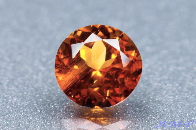 タンザニア産マンダリンガーネット０.６５ｃｔ｜ファインミネラル