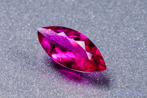 �󏭂Ŕ��������b�h�x�����̃��[�X�O.�P�X�R����13