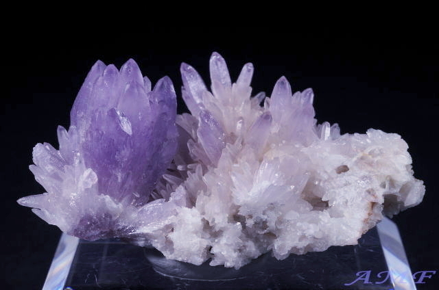 富井鉱山産紫水晶